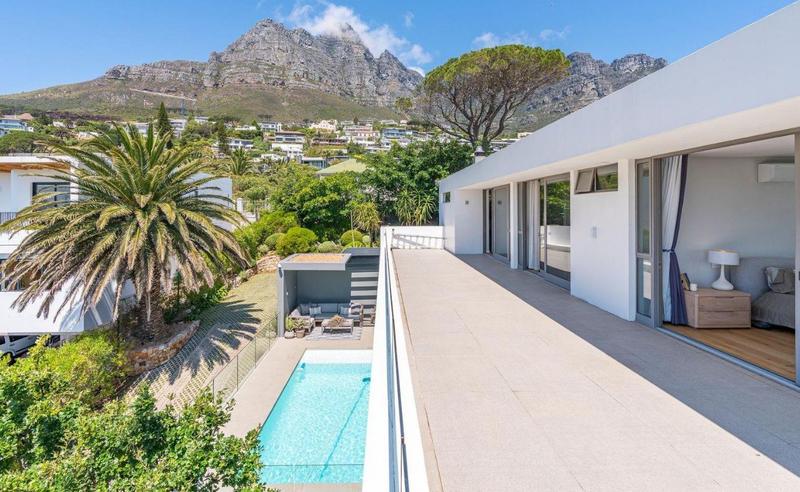 5 Bedroom Property for Sale in Camps Bay Western Cape